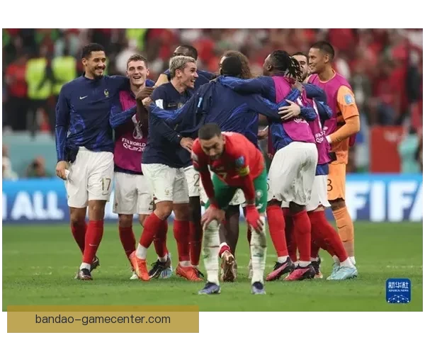 阿什拉夫直言梅西加盟后球队战术改变自己不开心表现受影响